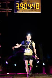 BIB: 3904, 2022, 7337
                            <button type="button" onclick="openModal(18976091)" class="btn btn-primary btn-sm float-right btn-popup" data-toggle="modal" data-target=".modal-high-quality">
                        <i class="fas fa-shopping-cart"></i> Add to Cart
                    </button>
                                            <button type="button" onclick="isThisMe(18976091, true)" class="btn btn-success btn-sm float-right btn-popup btn-isme hidden" data-toggle="tooltip" data-placement="bottom" title="นี่คือรูปของคุณใช่ไหม คลิกที่นี่เพื่อเอาเข้าอัลบั้ม">
                        <i class="fas fa-plus"></i> Add to album
                    </button>
                    <button type="button" onclick="isThisMe(18976091, false)" class="btn btn-warning btn-sm float-right btn-popup btn-isnotme hidden">
                        <i class="fas fa-ban"></i> Remove from album
                    </button>